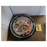 MICKEY MOUSE CLOCK AND CARD GAME