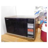 QUASAR MICROWAVE