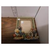 PICTURE FRAME