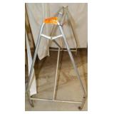Fabric Cutter for rolls of fabric