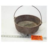 Cast Iron Dutch Oven Pot