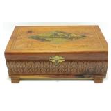 Beautiful Vintage Carved Trinket/Jewelry Box