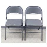 ** 2 Folding Chairs