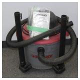 ** Husky HV09000 Wet Dry Vacuum - Works Great