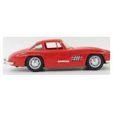 Bburago 1954 Mercedes-Benz 300 SL Die Cast Car