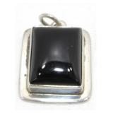 Sterling Pendant with Black Onyx Gem - 5.10 grams