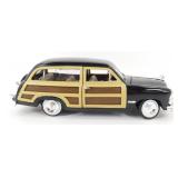 1949 Ford Woody Wagon Die Cast Car Toy 1:24