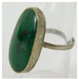 Vintage Green Stone Ring - Size 7