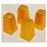 * Vintage Porcelain Salt & Pepper Shakers