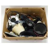 * Group of Chicken and Rooster Dï¿½cor