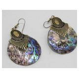 Vintage 1980ï¿½s Mother of Pearl Pierced Earrings