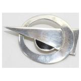 Sterling Silver with Onyx Inset Brooch - 21.03