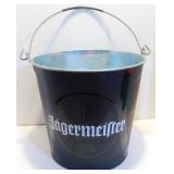 * Jï¿½germeister Bucket