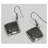 Sterling Silver Celtic Knot Earrings - 2.66 grams