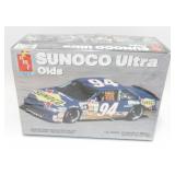 AMT/Ertl 1/25 Scale Plastic Model Kit of #94