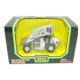 Racing Champions Word of Outlaws 1:24 Scale