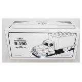 (1995) 1957 International R-190 with Dry Good Van