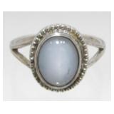 Vintage Sterling Silver and Moonstone Ring - 2.87