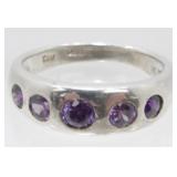 Sterling Silver and Amethyst Ring - 3.68 grams