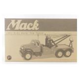 1st Gear 1/34 Scale 1960 Mack B-61 Tow Truck,