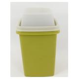 Vintage Tupperware Pickle Saver Container,