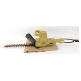 * B&D Electric Hedge Trimmer