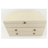 * Jewelry Box with Jewelry