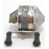 Zebco 33 Classic Spincasting Fishing Reel
