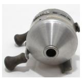 Zebco 33 Classic Spincasting Fishing Reel