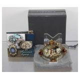 Shelly Cooper Sweet Romance Dog Theme Brooch