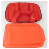 * Pyrex 9"x13" Baking Dish with Lid and Case