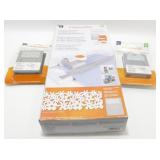 * Fiskar Cutting Machine for Paper Edging with 2