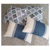 ** Offsite ** Group of 4 Decorative Pillows