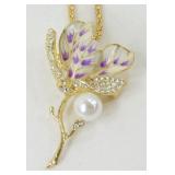 Betsey Johnson Flower Pendant Necklace