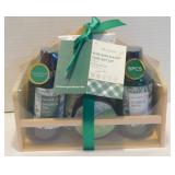 Fir & Eucalyptus Bath & Body Set