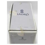 Lladro Porcelain Figurine 'Summer Stroll' Model