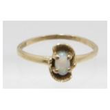 14K Yellow Gold and Opal Ring - 1.33 grams Total