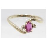 10K Yellow Gold, Ruby and Diamond Ring - 1.14