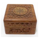 Vintage Inlaid and Carved Wooden Hinged Box - 4ï¿½