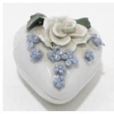 * Vintage 1920ï¿½s German Elfinware Trinket Box -
