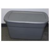 * Sterilite Tub - Good Shape