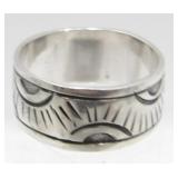 Vintage Sterling Silver Band Ring - 4.47 Grams,
