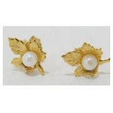 14K Yellow Gold and Cultured Seed Pearl Pierced