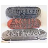 3 Halloween Signs
