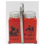 * Nice Vintage Salt & Pepper with Metal Holder
