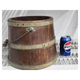 Tappered Wood Bucket wire bail with wood handle