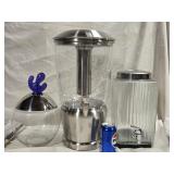 Lot - 2 drink Dispensers 1 glass with rib