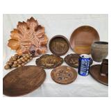 Wood  plates, trays, bowl - Flemish Art wood with