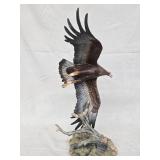 Porcelain Eagle , not marked Franklin Mint?, has