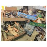 17 GI Joe Action Figures and accessories Tank,